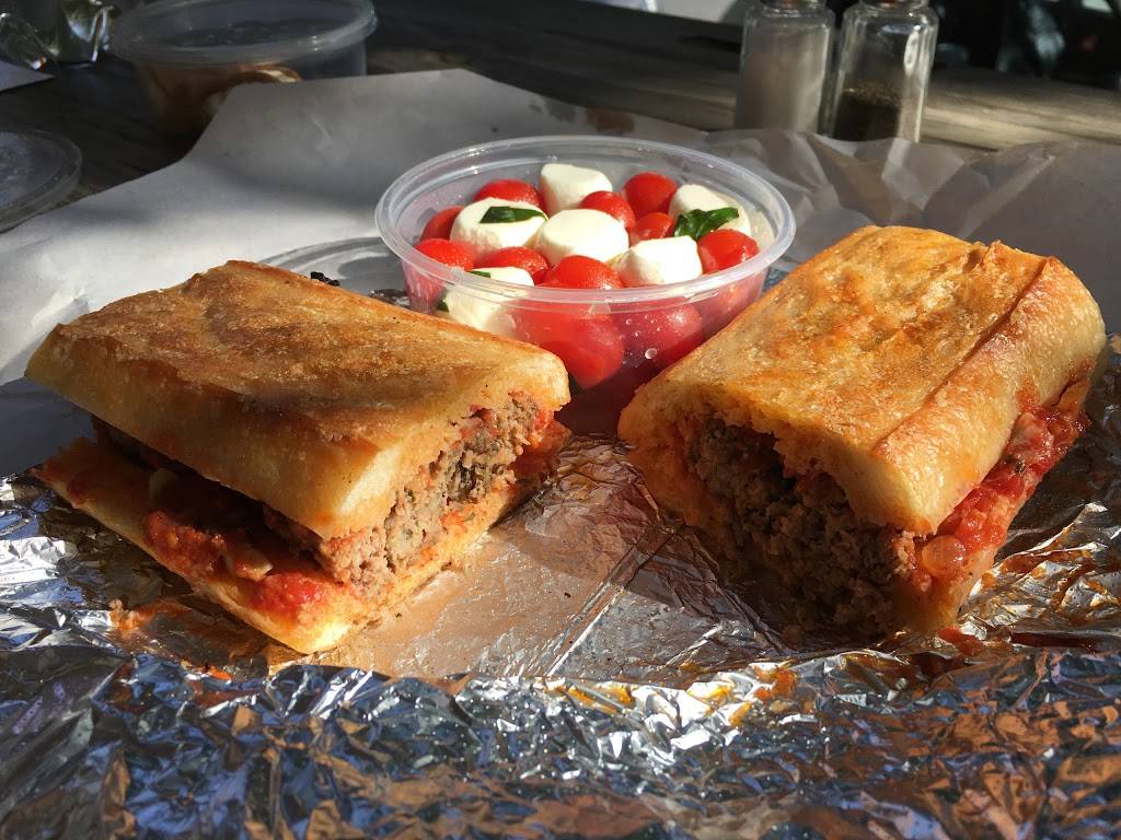 Luigis Italian Deli | restaurant | 846 W 36th St, Baltimore, MD 21211, USA | 4434384195 OR +1 443-438-4195