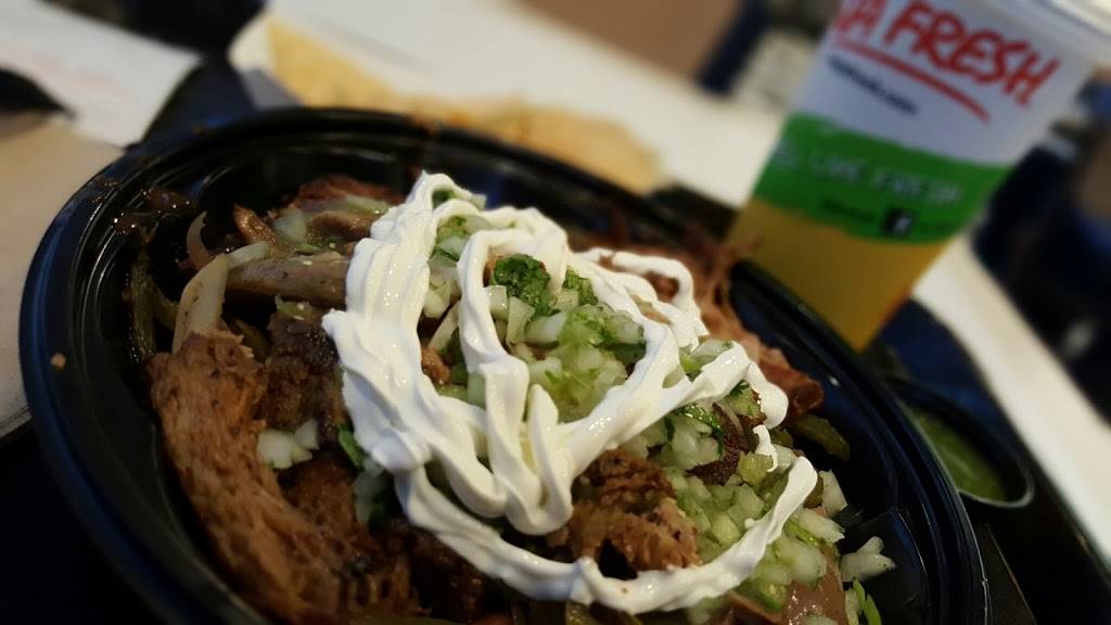 Baja Fresh Mexican Grill | restaurant | 943 W Huntington Dr, Monrovia, CA 91016, USA | 6263059260 OR +1 626-305-9260