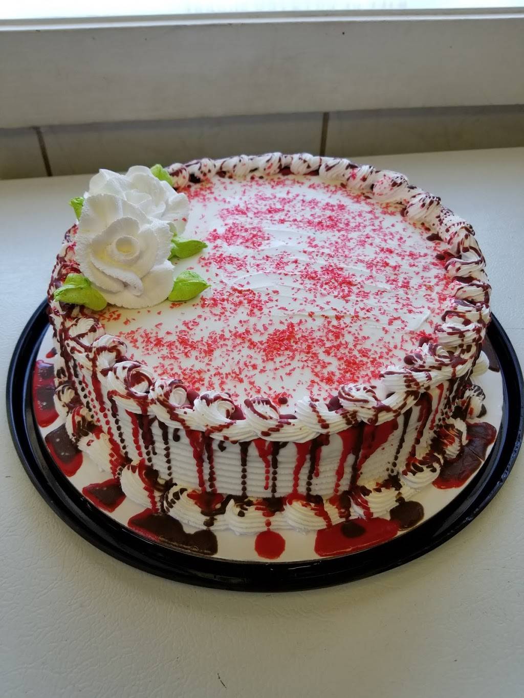 Dairy Delite & Grill | restaurant | 111 N Williams St, Mancelona, MI 49659, USA | 2312013588 OR +1 231-201-3588