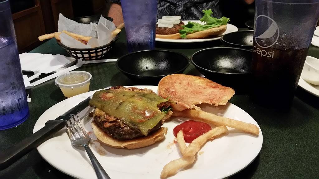 Goldies Patio Grill | restaurant | 5200 S Lewis Ave, Tulsa, OK 74105, USA | 9187432188 OR +1 918-743-2188