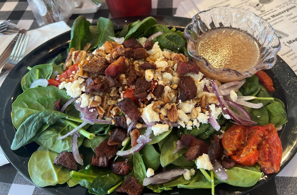 Maggios Pizza | restaurant | 120 River Bend Rd, Bandera, TX 78003, USA | 8308500815 OR +1 830-850-0815