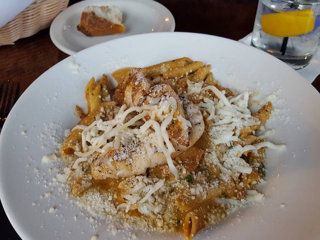 At The Deck | restaurant | 1 Waites Wharf, Newport, RI 02840, USA | 4018463600 OR +1 401-846-3600