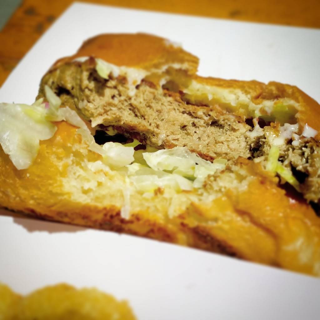 Drakes Brewing Company | restaurant | 1933 Davis St #177, San Leandro, CA 94577, USA | 5105682739 OR +1 510-568-2739