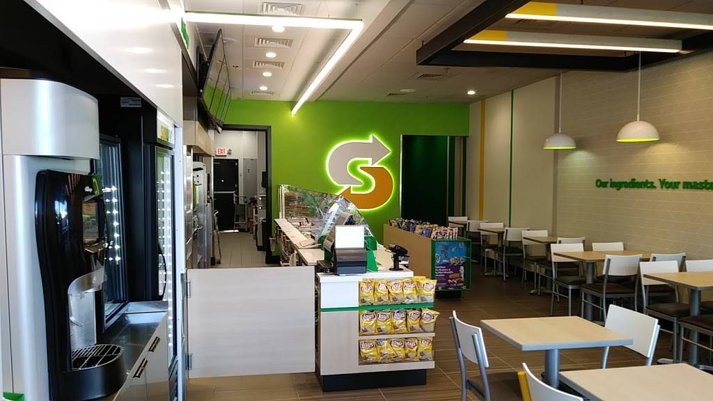 Subway | meal takeaway | 690 Yamato Rd Bay 3, Boca Raton, FL 33431, USA | 5617576811 OR +1 561-757-6811