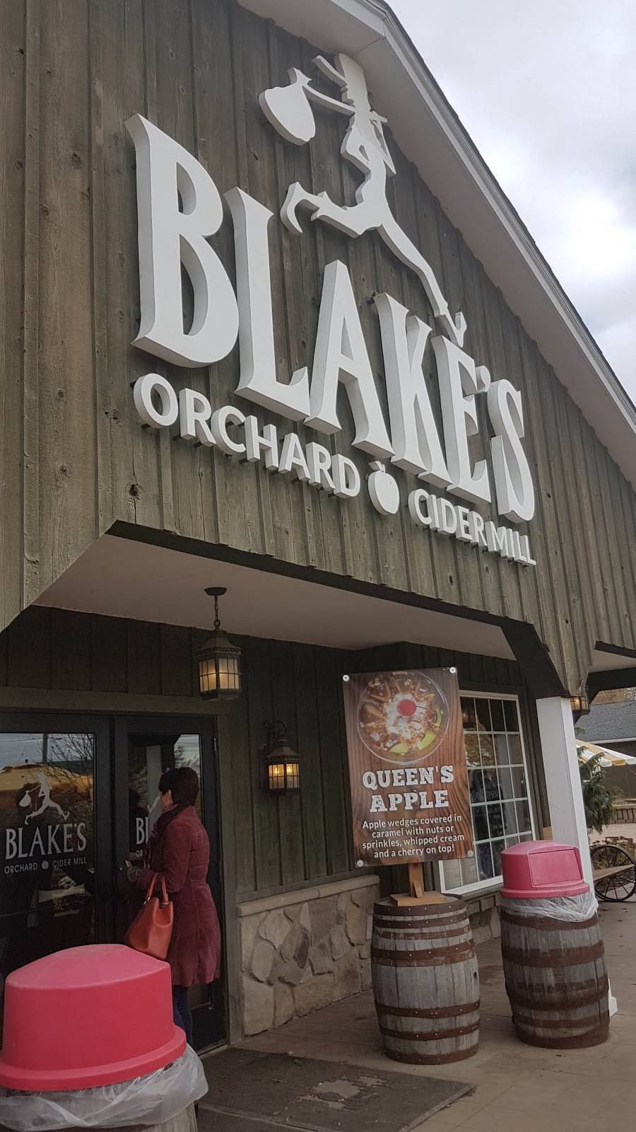 Blakes Tasting Room | restaurant | 17985 Armada Center Rd, Armada, MI 48005, USA | 5867849463 OR +1 586-784-9463