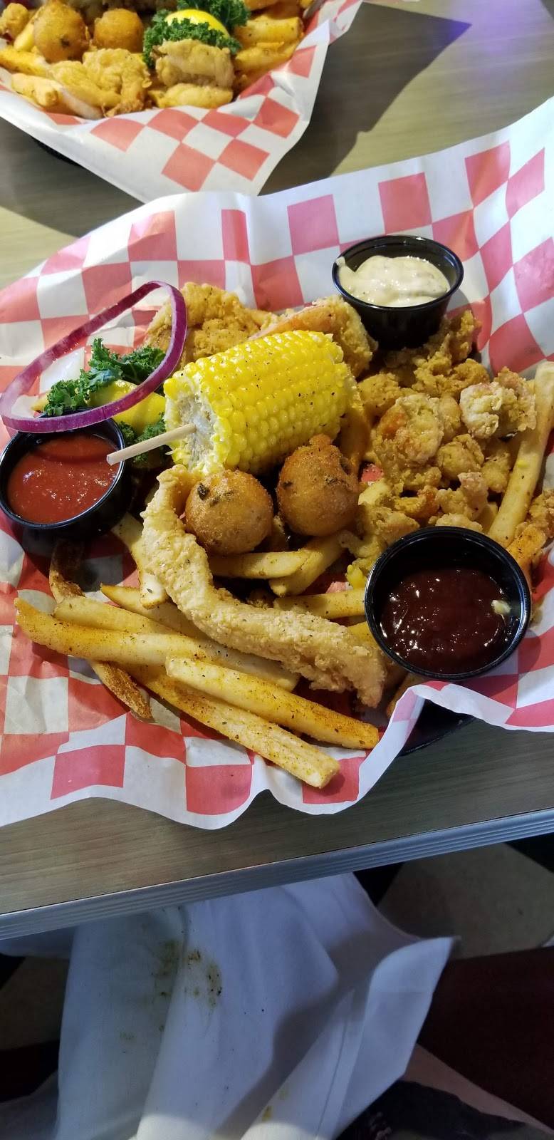 Razoos Bryant Irvin | restaurant | 4700 Bryant Irvin Rd, Fort Worth, TX 76132, USA | 8172928584 OR +1 817-292-8584