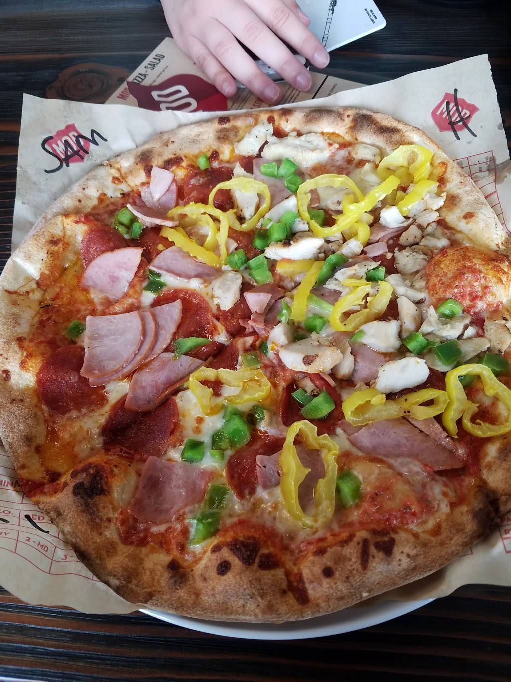 MOD Pizza | restaurant | 3643 N Western Ave, Chicago, IL 60618, USA | 8722043855 OR +1 872-204-3855