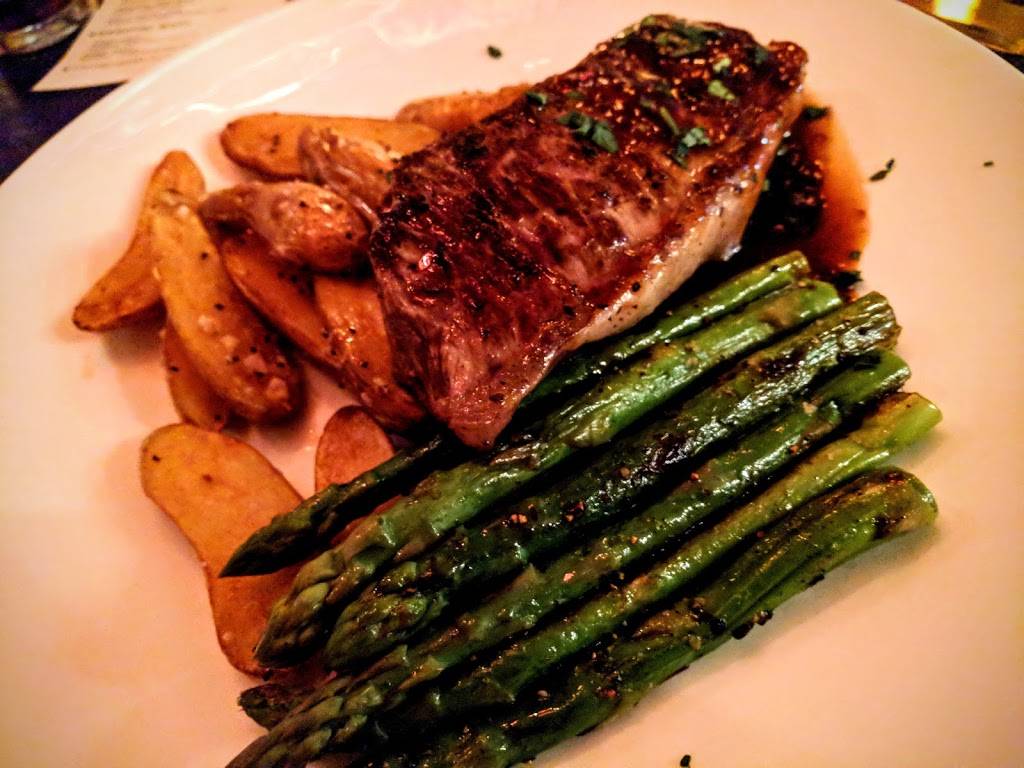 The Cellar Lounge | restaurant | 35001 Rancho California Rd, Temecula, CA 92591, USA | 9515876688 OR +1 951-587-6688