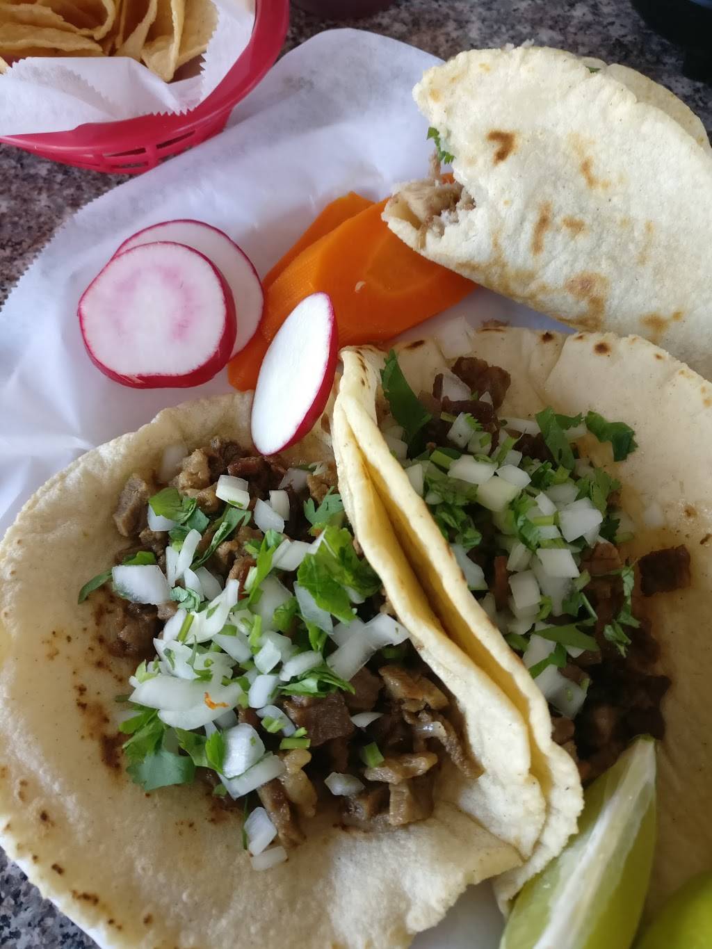 Mariscos Puerto Escondido | restaurant | 12572 Garden Grove Blvd, Garden Grove, CA 92843, USA | 7145306990 OR +1 714-530-6990