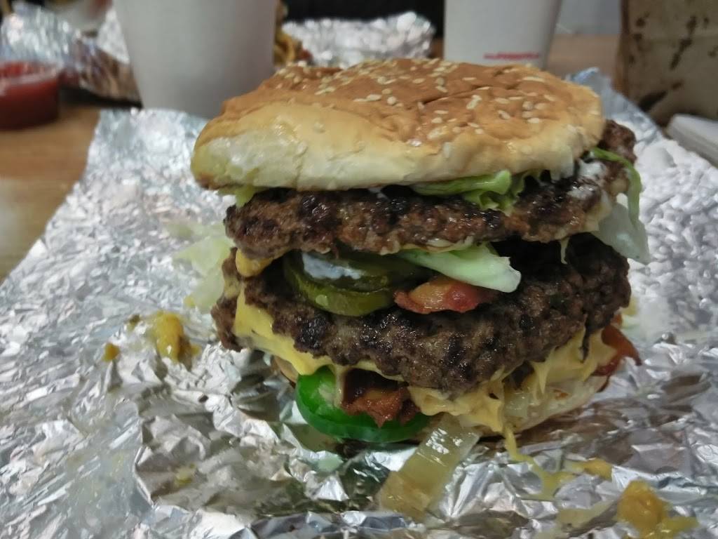 Five Guys | meal takeaway | 1143 Brown St, Dayton, OH 45409, USA | 9372222325 OR +1 937-222-2325