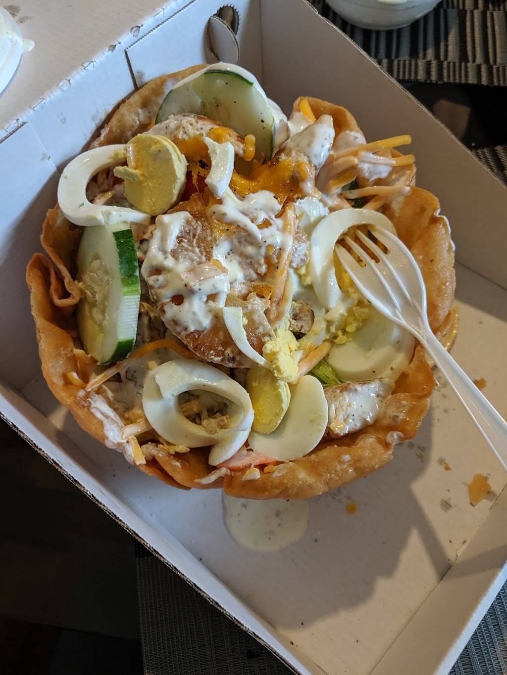 Cotys Restaurant | restaurant | 1252 N Ballenger Hwy, Flint, MI 48504, USA | 8102325820 OR +1 810-232-5820