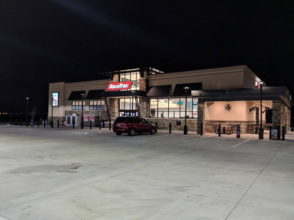 Racetrac | bakery | 5004 Gate Pkwy, Jacksonville, FL 32246, USA | 9046419270 OR +1 904-641-9270