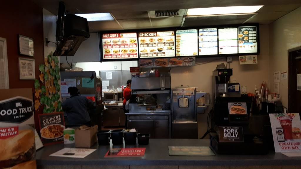 Jack in the Box | restaurant | 100 N Golden State Blvd, Turlock, CA 95380, USA | 2096696585 OR +1 209-669-6585