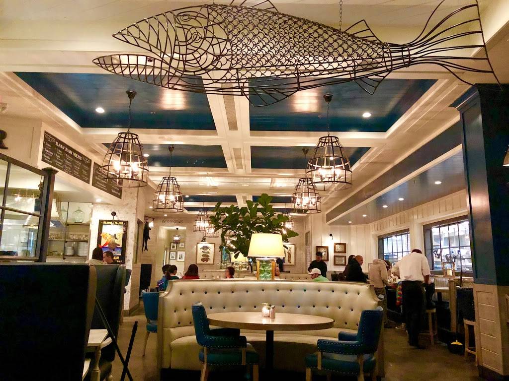 Lure Fish House | restaurant | 3815 State Street Suite G131, Suite G131, Santa Barbara, CA 93105, USA | 8056181816 OR +1 805-618-1816