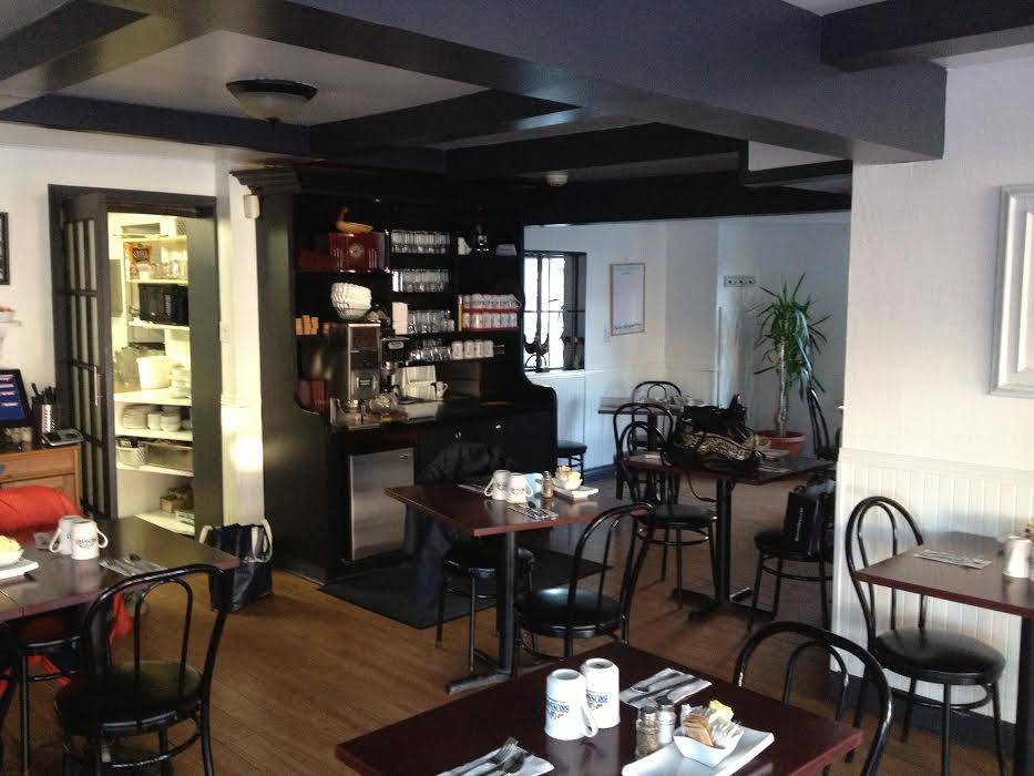 Restaurant La Bi-Coq au Soleil | restaurant | 5271 Boulevard Lévesque E, Laval, QC H7C 1N5, Canada | 4506644239 OR +1 450-664-4239