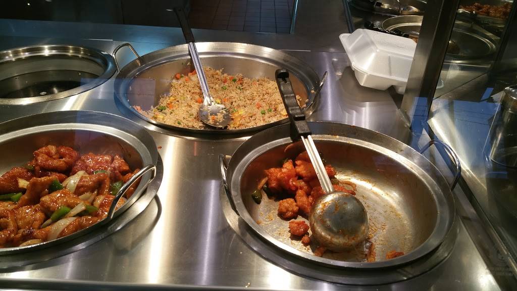 Panda Express | meal takeaway | 264 Danada Square W, Wheaton, IL 60187, USA | 6306653345 OR +1 630-665-3345