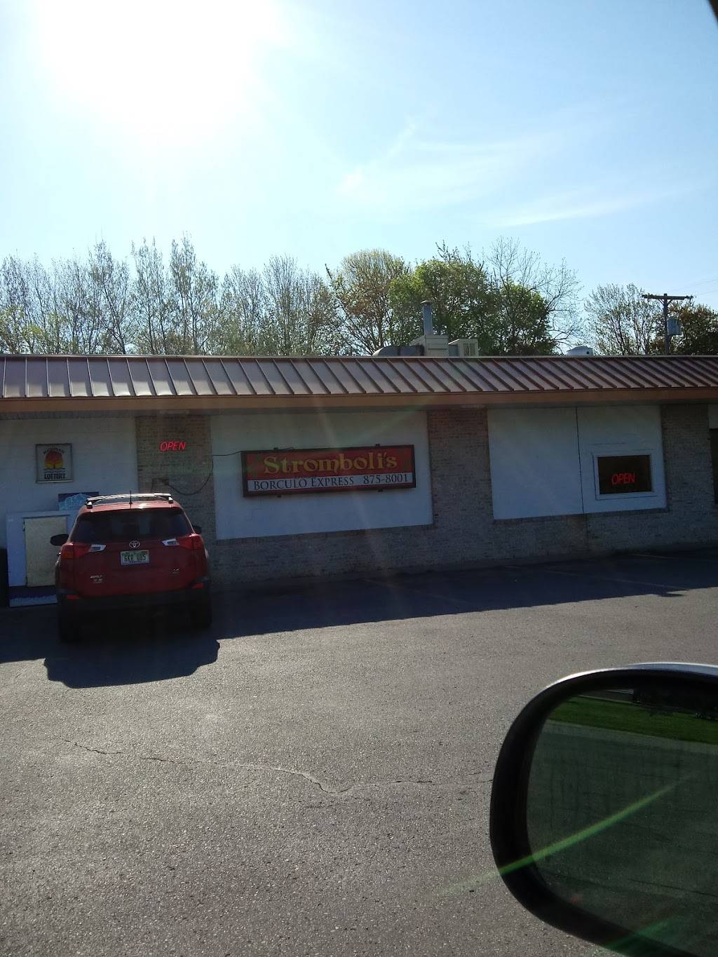 Strombolis Express | restaurant | 6210 96th Ave, Zeeland, MI 49464, USA | 6168758001 OR +1 616-875-8001