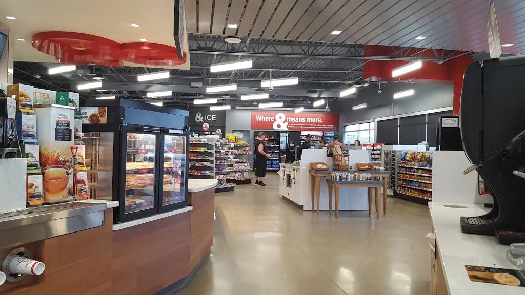 Kum & Go | meal takeaway | 5112 E Bromley Ln, Brighton, CO 80603, USA | 3036543483 OR +1 303-654-3483