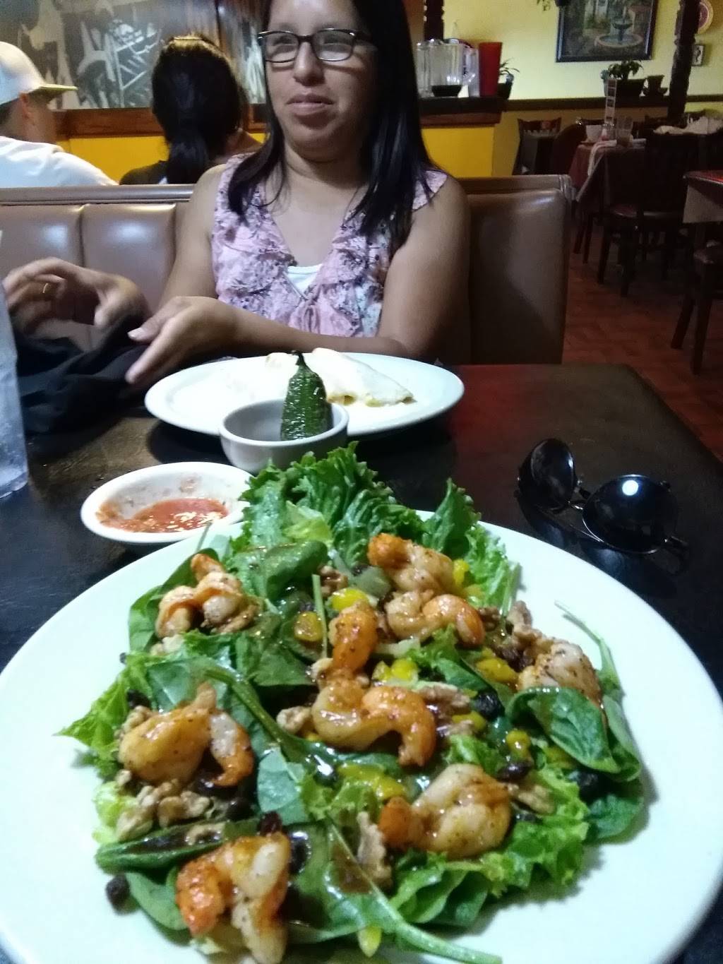 Mariachis Fine Mexican Food | restaurant | 1909 Texoma Pkwy #103, Sherman, TX 75090, USA | 9033286058 OR +1 903-328-6058