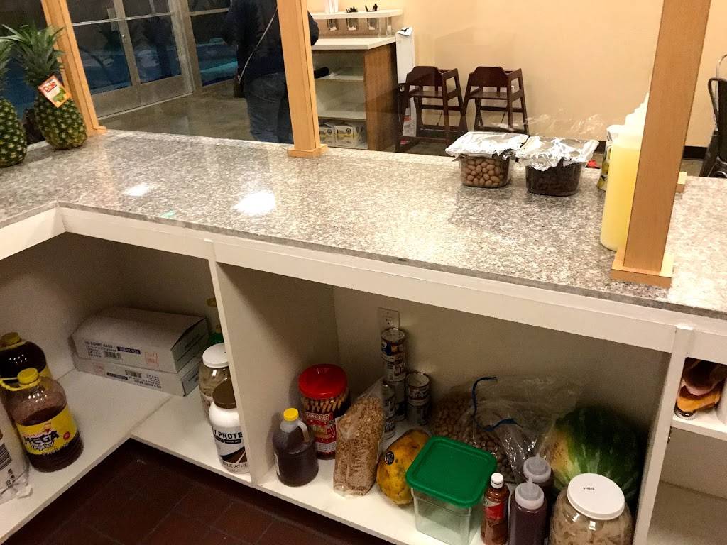 Tortas Y Jugos Sahuayo | restaurant | 1935 17th St a2, Santa Ana, CA 92705, USA | 7149511796 OR +1 714-951-1796