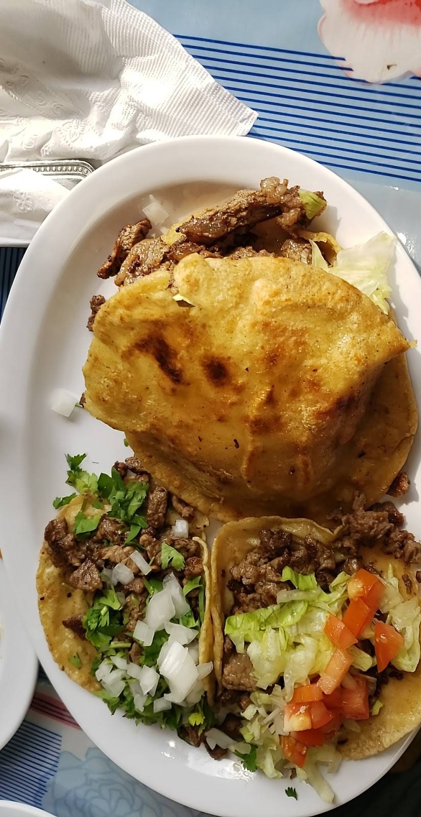 Sunshine Mexican Cafe (Party Time RJ) | restaurant | 406 N Scott St, Joliet, IL 60432, USA | 8156303036 OR +1 815-630-3036