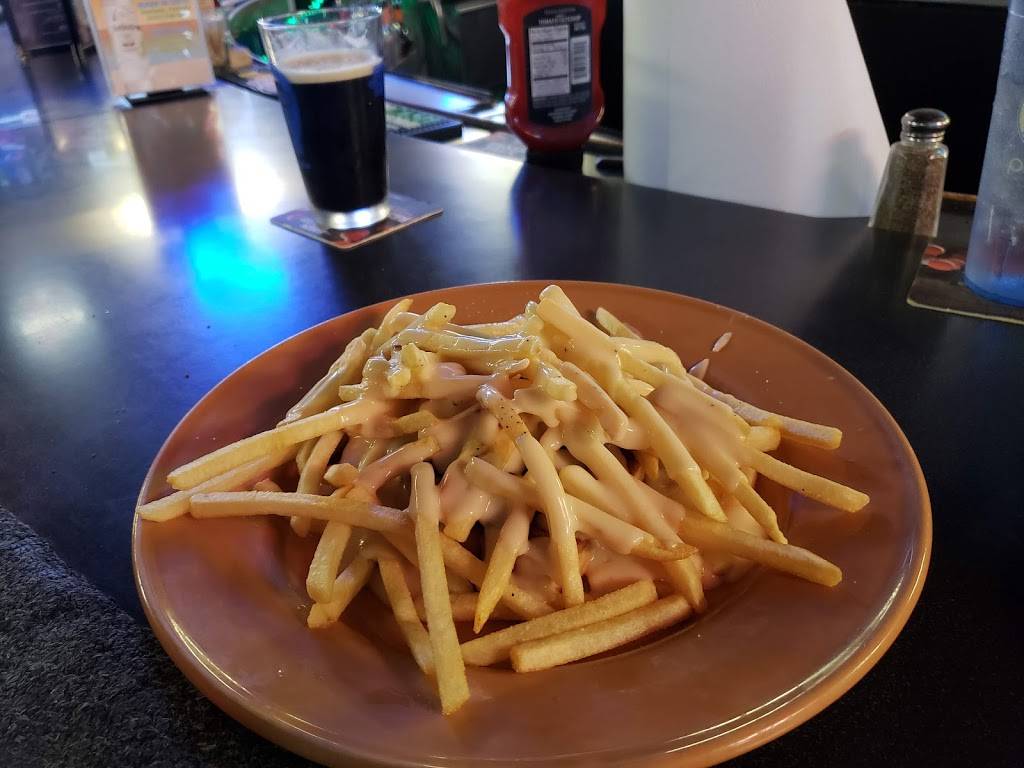 Horseshoe Lounge & Restaurant | restaurant | 410 St Louis Rd, Collinsville, IL 62234, USA | 6183459350 OR +1 618-345-9350