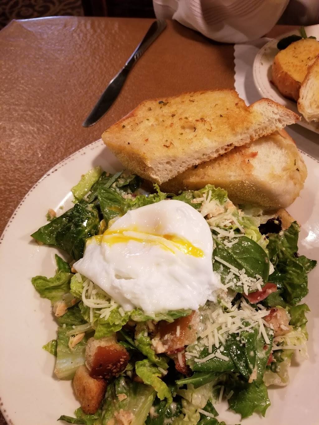 Village Eatery | restaurant | 429 Davison Rd, Lockport, NY 14094, USA | 7164330688 OR +1 716-433-0688