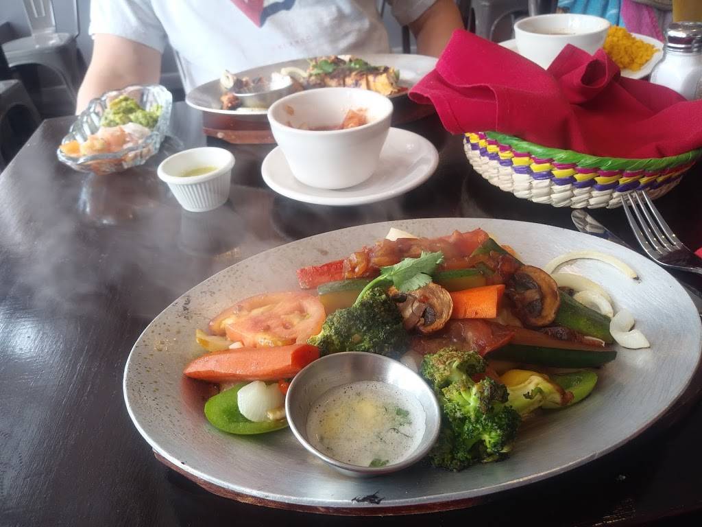 Ayaleros Tex Mex Cuisine | restaurant | 6987 Collins Ave, Miami Beach, FL 33141, USA | 3054564446 OR +1 305-456-4446