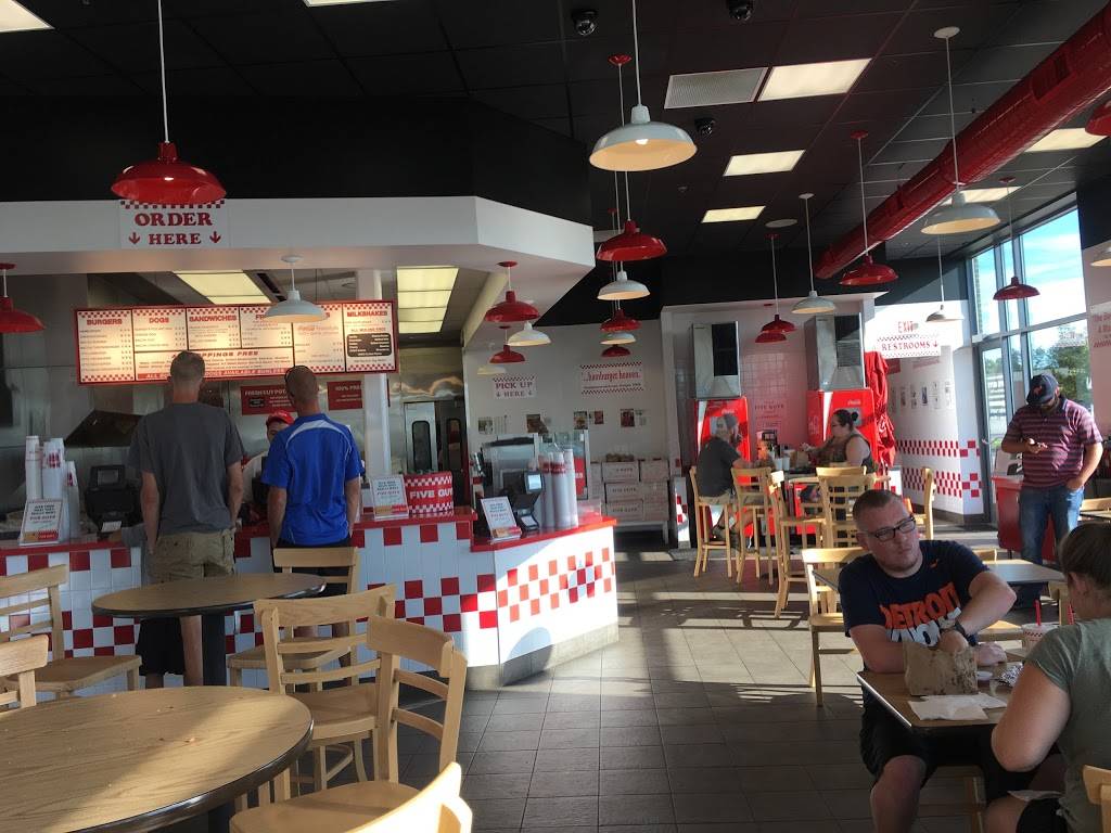 Five Guys | meal takeaway | 3090 44th St SW, Grandville, MI 49418, USA | 6165343483 OR +1 616-534-3483