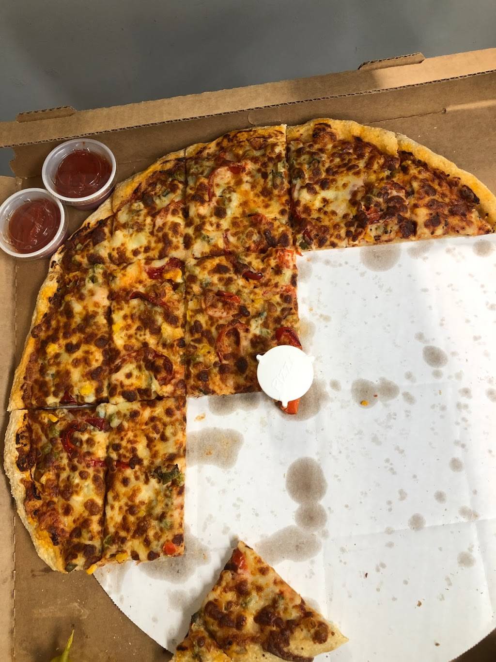 Pizza Bunny | restaurant | 636 Lake St, Roselle, IL 60172, USA | 8476415195 OR +1 847-641-5195