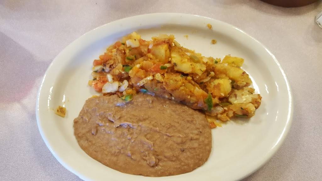 Mi Pueblo | restaurant | 706 Main St, Bandera, TX 78003, USA | 8307968047 OR +1 830-796-8047