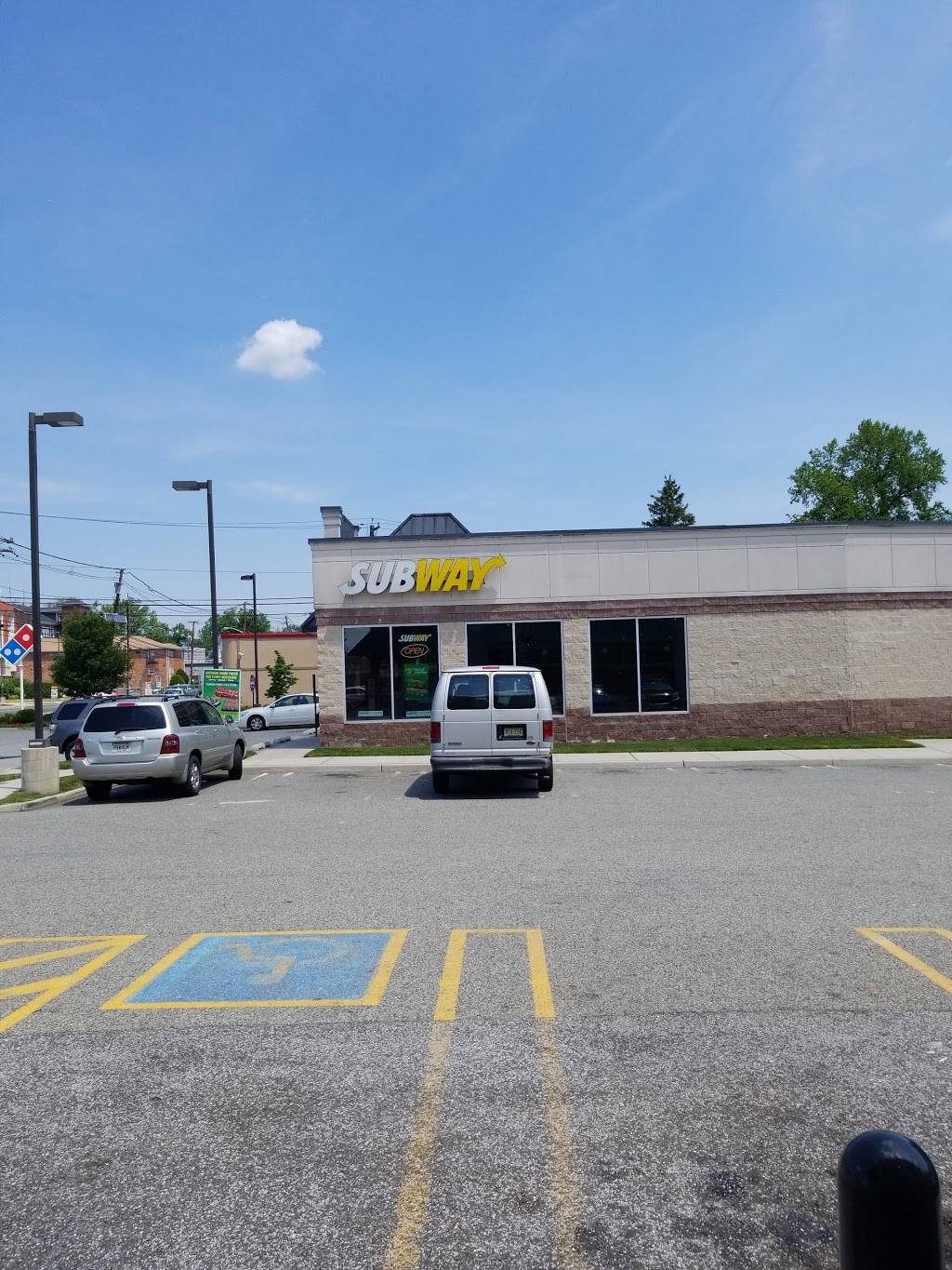 Subway Restaurants | restaurant | 5 N Washington Ave, Dumont, NJ 07628, USA | 2013841130 OR +1 201-384-1130