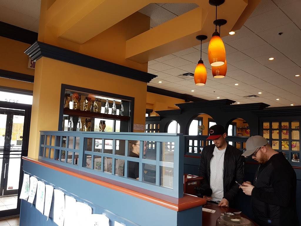 Cora déjeuners - Breakfast and Lunch | restaurant | 3836 Boulevard de la Côte-Vertu, Saint-Laurent, QC H4R 1P8, Canada | 5149567444 OR +1 514-956-7444