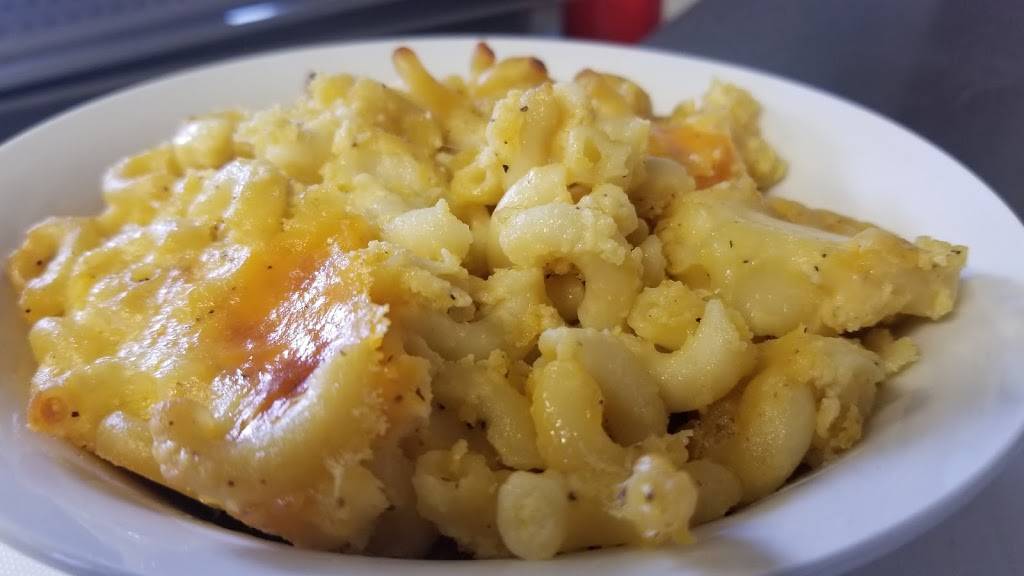 Dibbs BBQ | restaurant | 5617 Lancaster Ave, Philadelphia, PA 19131, USA | 2158766500 OR +1 215-876-6500