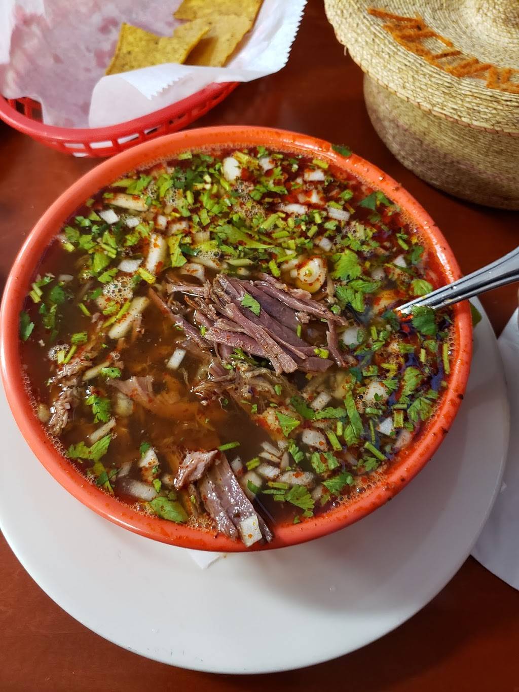 Birrieria Aguascalientes | restaurant | 5756 W Belmont Ave, Chicago, IL 60634, USA | 7736374747 OR +1 773-637-4747