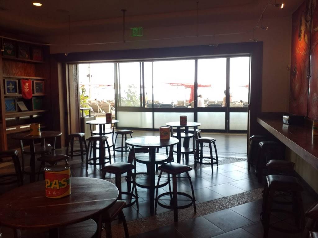 Hapas Pizza | restaurant | 2255 Kalakaua Ave, Honolulu, HI 96815, USA | 8089318392 OR +1 808-931-8392