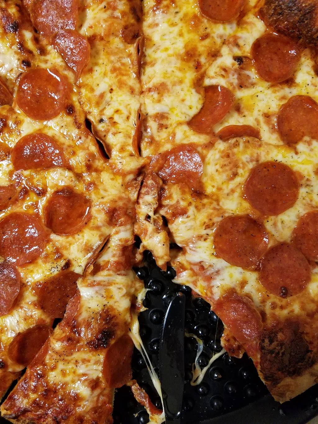 Village Pizza | restaurant | 320 Main St, Spencer, MA 01562, USA | 5088851114 OR +1 508-885-1114