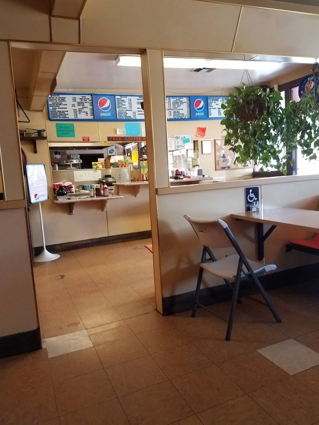 Country Boys Drive In | restaurant | 2648 E Fremont St, Stockton, CA 95205, USA | 2094642575 OR +1 209-464-2575