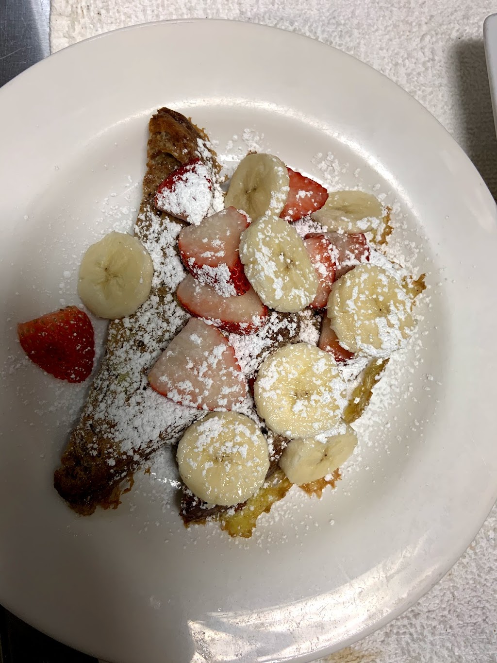 The Lazy Bear Restaurant | restaurant | 285 W Main St, New Castle, CO 81647, USA | 9709842327 OR +1 970-984-2327