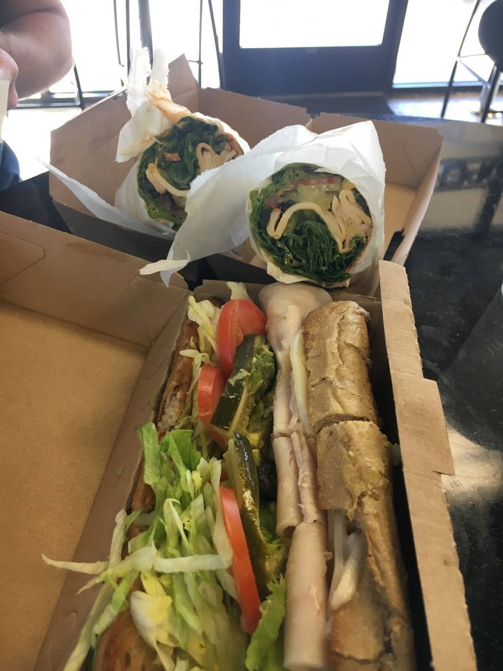 Deli Delicious | restaurant | 5129 W Walnut Ave, Visalia, CA 93277, USA | 5594294846 OR +1 559-429-4846