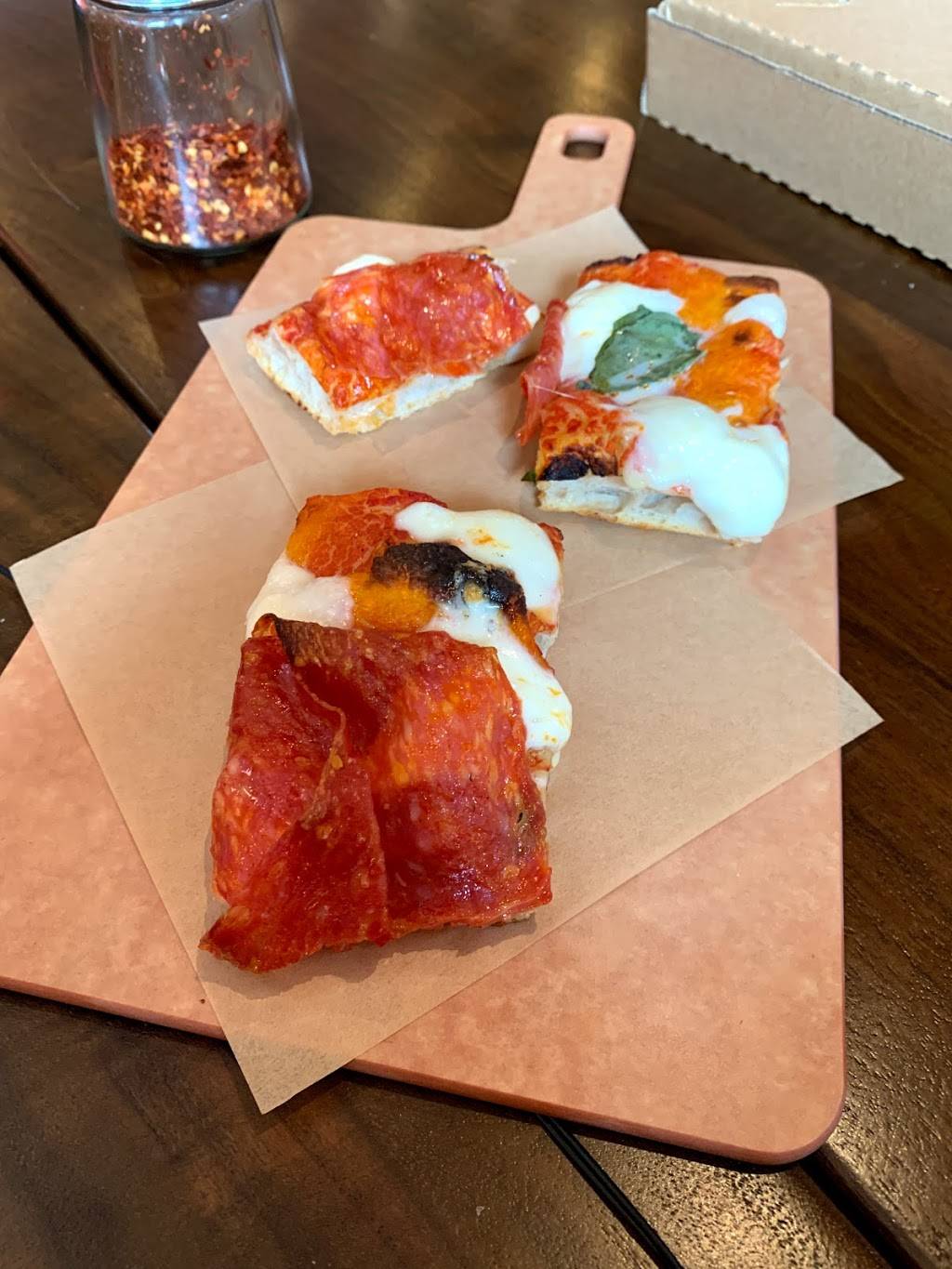 Pollara Pizzeria | restaurant | 1788 Fourth St, Berkeley, CA 94710, USA | 5105294548 OR +1 510-529-4548