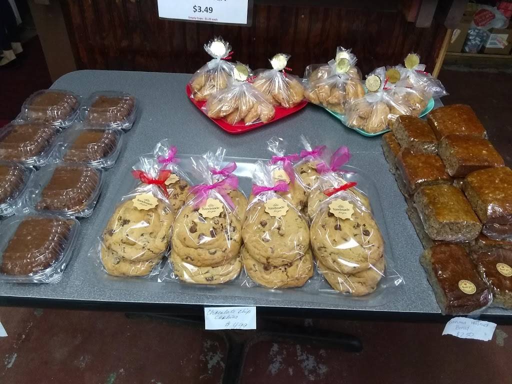 Michael and Moms | restaurant | 301 N Reynolds Hwy 359, Orange Grove, TX 78372, USA | 3613843000 OR +1 361-384-3000