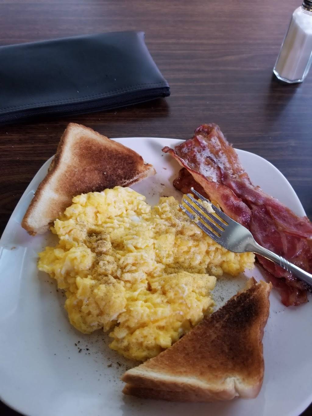 Trés Mure | restaurant | 6201 Fort Ave, Lynchburg, VA 24502, USA | 4346164523 OR +1 434-616-4523