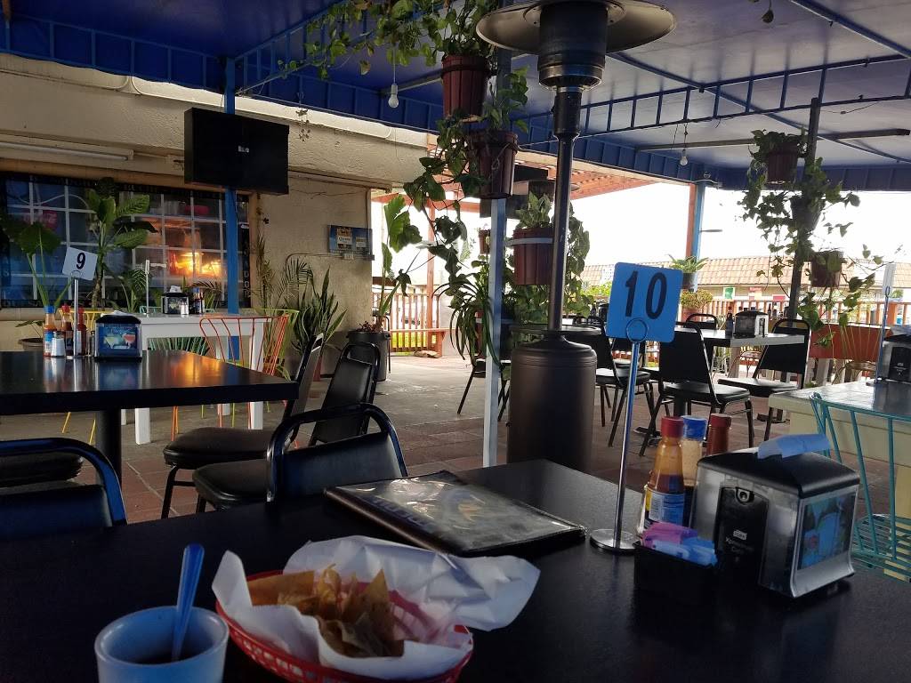 La Sinaloense Restaurant | restaurant | 9410 Apple St, Spring Valley, CA 91977, USA | 6194677941 OR +1 619-467-7941