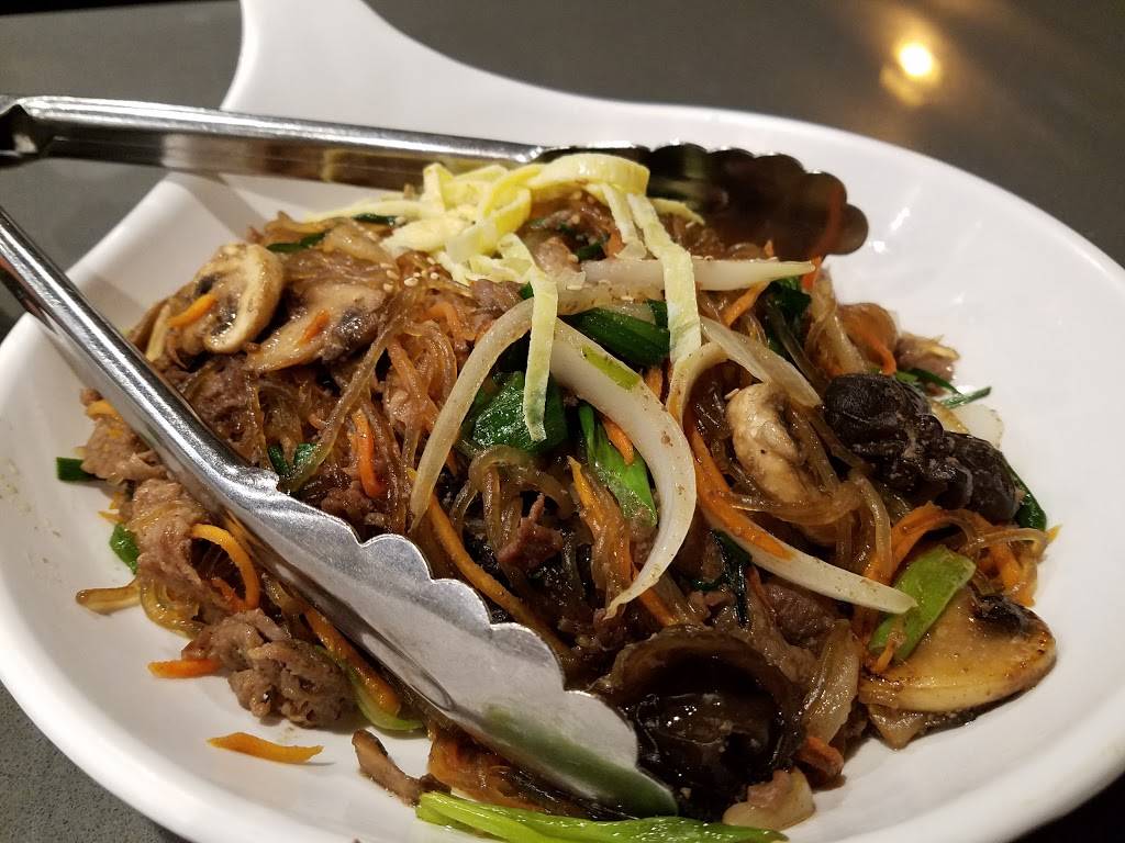 Tofu Plus Korean BBQ | restaurant | 10971 N Wolfe Rd, Cupertino, CA 95014, USA | 4087770900 OR +1 408-777-0900