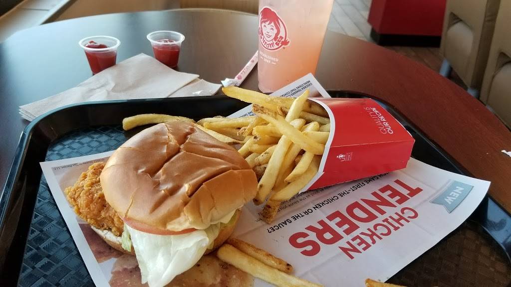 Wendys | restaurant | 960 W El Norte, Escondido, CA 92026, USA | 7604898075 OR +1 760-489-8075