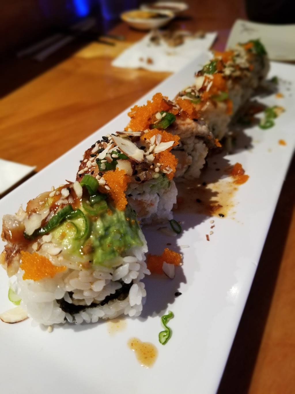 Yolo Sushi Bar & Karaoke | night club | 4907 E Kings Canyon Rd, Fresno, CA 93727, USA | 5593745190 OR +1 559-374-5190