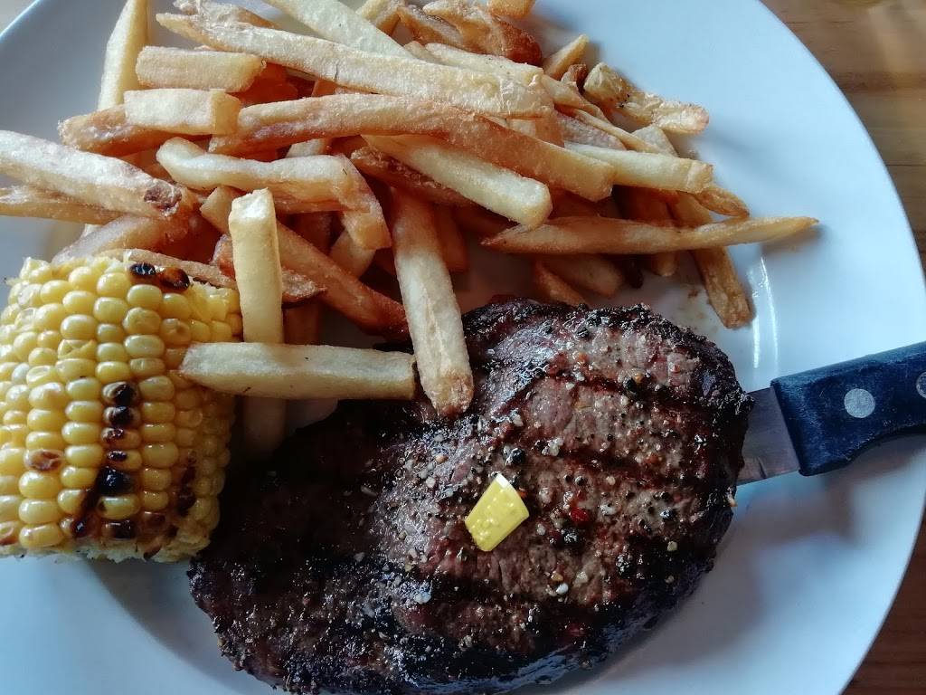 Chucks Roadhouse Bar & Grill | restaurant | 765 Exeter Rd, London, ON N6E 1L3, Canada | 5196610511 OR +1 519-661-0511