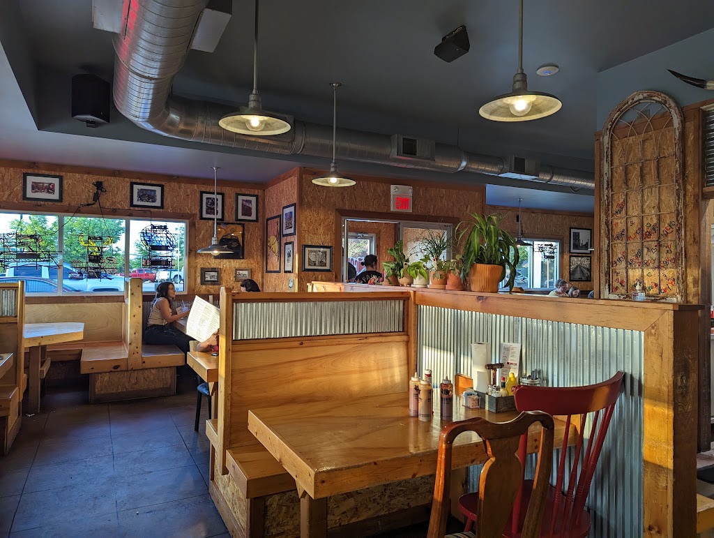 Como Smoke and Fire - South | restaurant | 3804 Buttonwood Dr, Columbia, MO 65201, USA | 5734476785 OR +1 573-447-6785