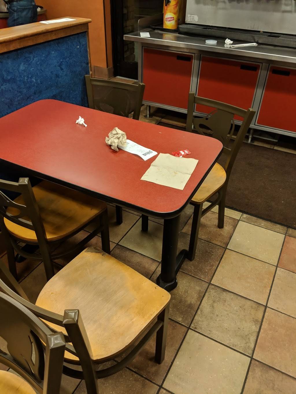 Taco Bell | restaurant | 2015 W Lucas St, Florence, SC 29501, USA | 8436622673 OR +1 843-662-2673